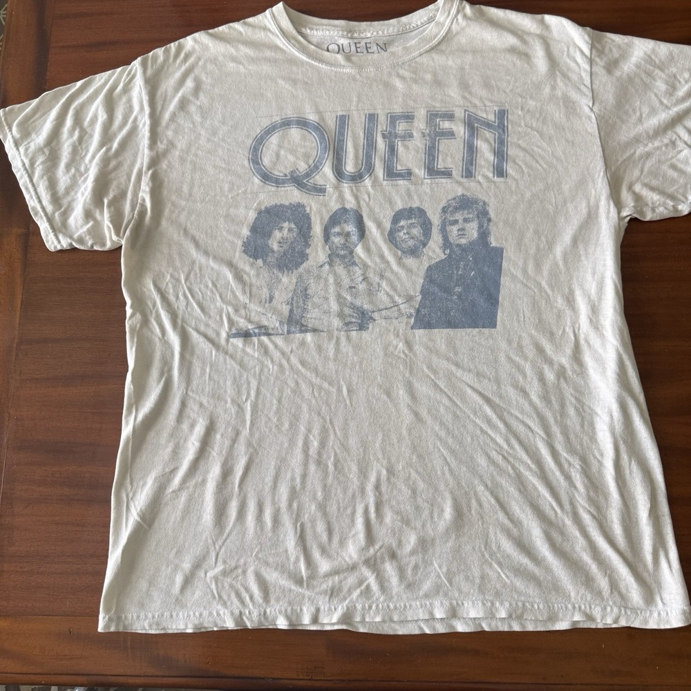 Queen Official Merch Tshirt, Large Tan 100% Cotton